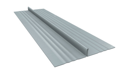 Metallisk, grå, korrugerad panel med lång vertikal upphöjning i mitten mot svart bakgrund.