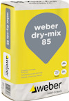 Förpackning av Weber dry-mix 85 med text på svenska och andra språk, inklusive "Snabbtorkande betong".