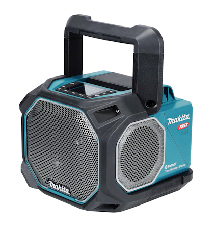 Blå och svart bärbar Bluetooth-högtalare med handtag, Makita-logotyp och två högtalargaller i silver.